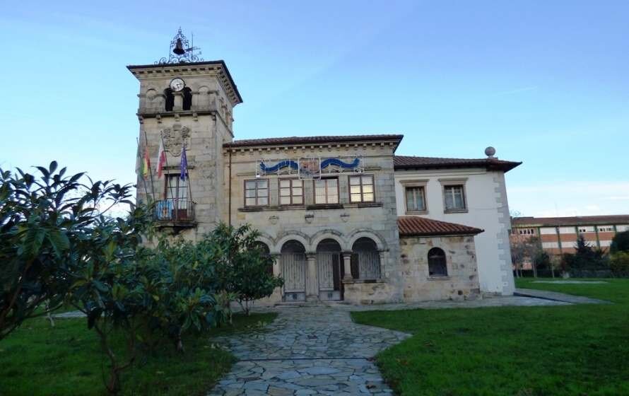 Ayuntamiento de Santa María de Cayón. R.A.