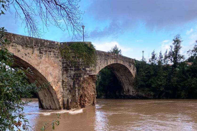 Vista actual de Puente Viejo, entre Oruña y Puente Arce.