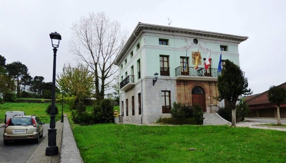 Ayuntamiento de Bárcena Cicero. R.A.