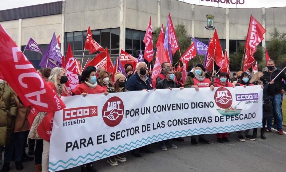 Santoña acogerá una de las asambleas para informar del preacuerdo del convenio. Nyka Goicoechea