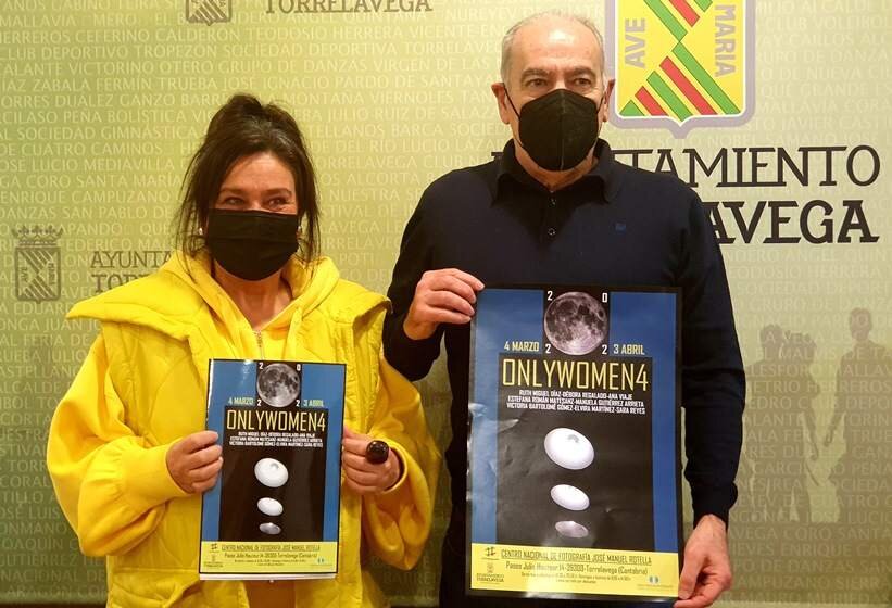 Presentación de la muestra Only woman en Torrelavega.