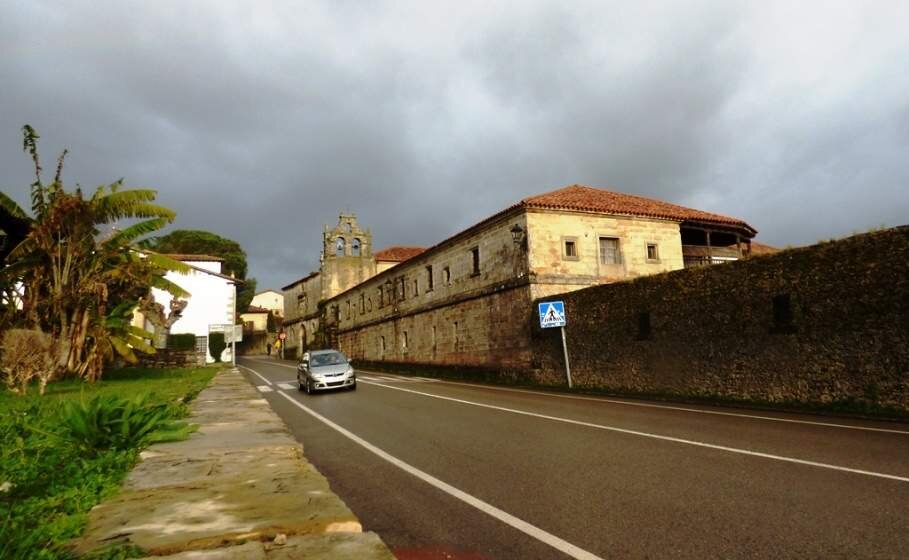 El accidente tuvo lugar en Santillana del Mar. R.A.