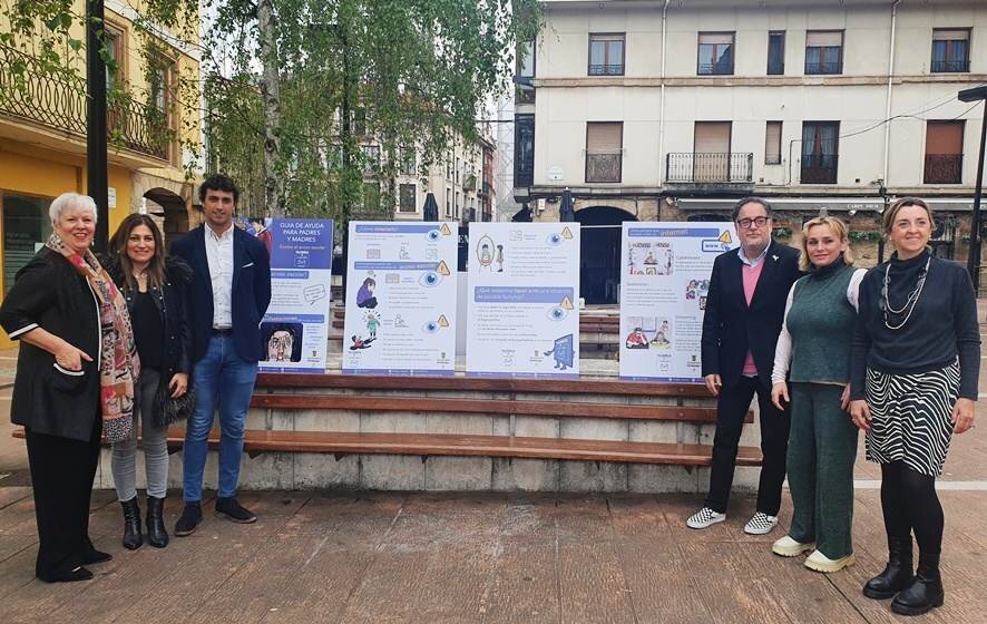 Presentación de la jornada contra el bullying escolar en Torrelavega.