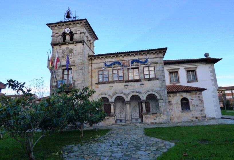 Ayuntamiento de Santa María de Cayón. R.A.