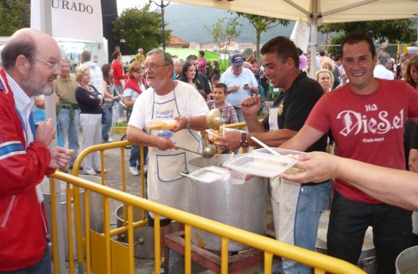 Concurso de Marmite en el barrio de Ancillo, en Argoños.