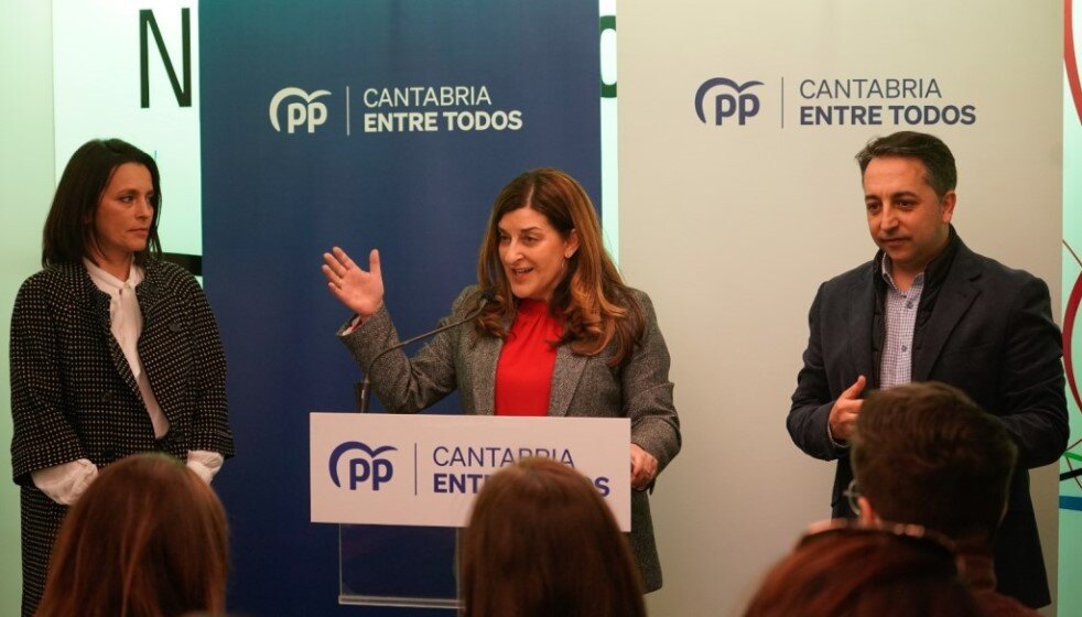 Los representantes del PP en la presentación de los candidatos.