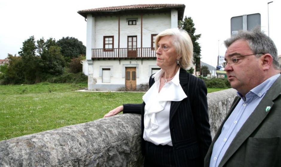 Visita a la parcela donde se construirá en Centro de Formación Profesional.