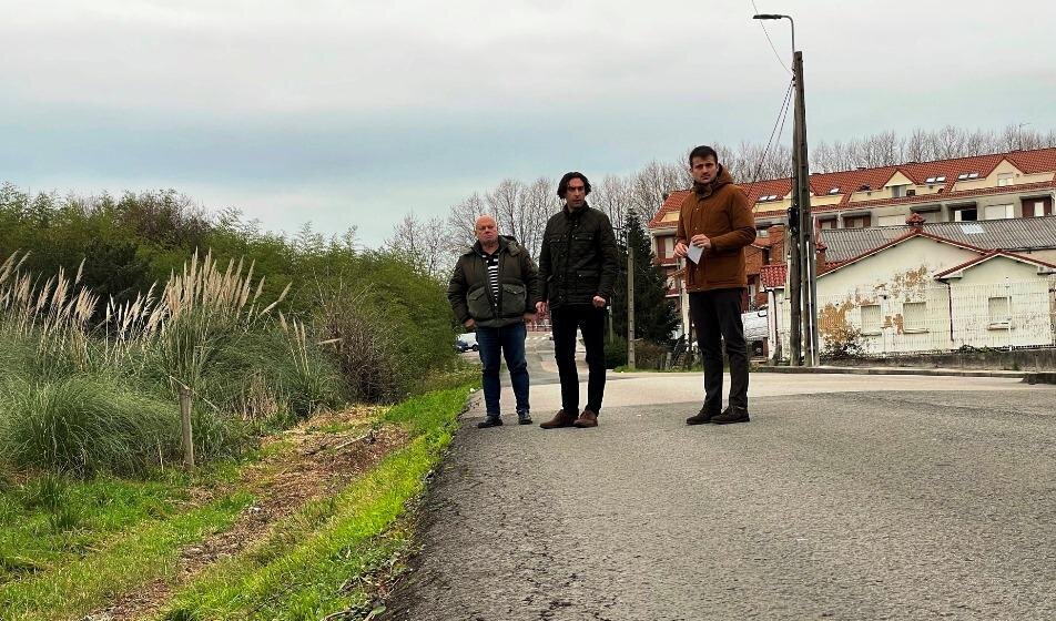 Las autoridades política sen la calle Mediterráneo.