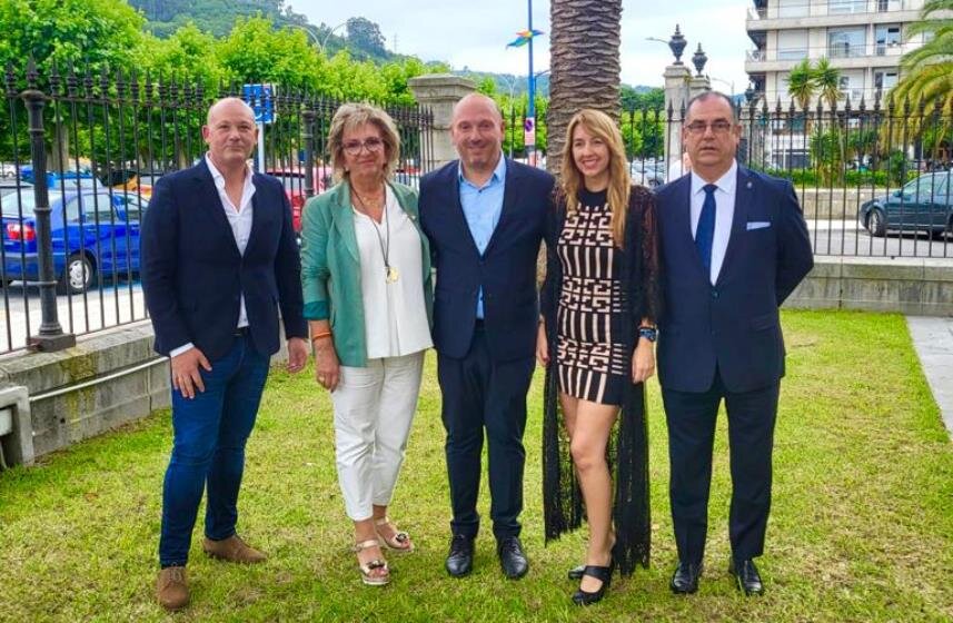 Formación de las áreas del Ayuntamiento de Laredo.