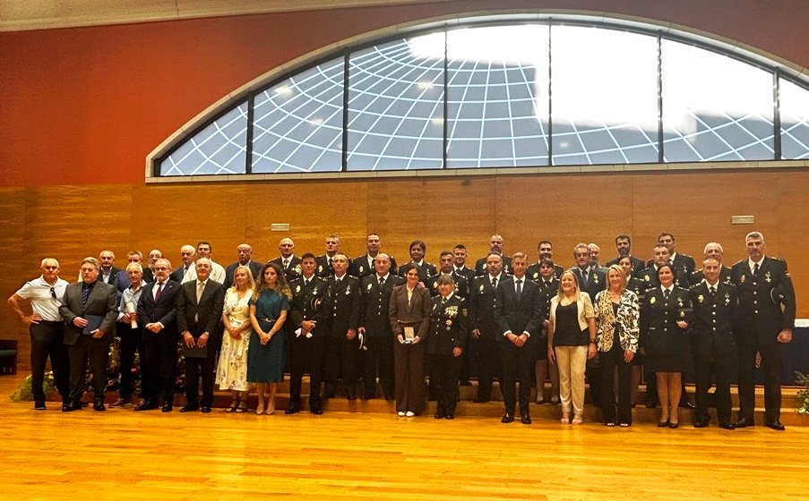 Acto de entrega de condecoraciones de la Policía Nacional.