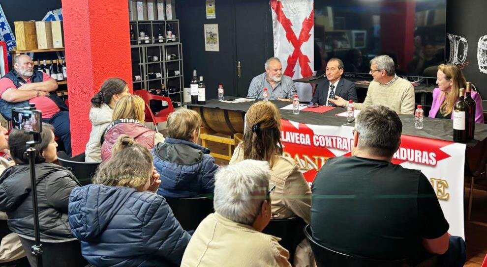 Acto de presentación de la asociación.