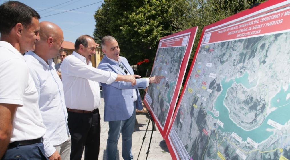 Presentación del proyecto de abastecimiento de agua.