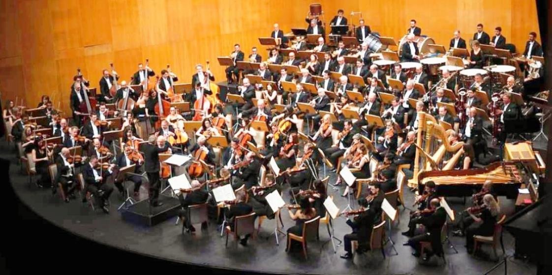 Orquesta de Sao Paulo.