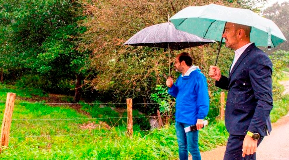 Visita a la zona del parque fluvial en Torrelavega.