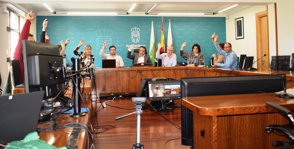 El equipo de gobierno del PP en el Pleno.