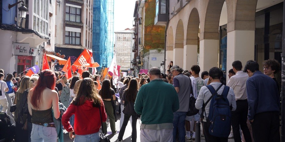 Concentración ante la Consejería de Educación.