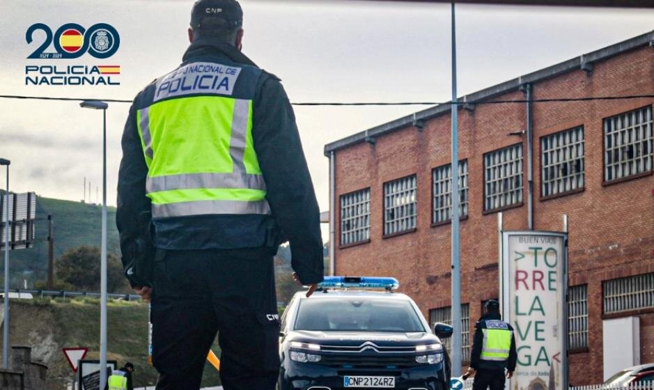 Agentes de la Policía Nacional.