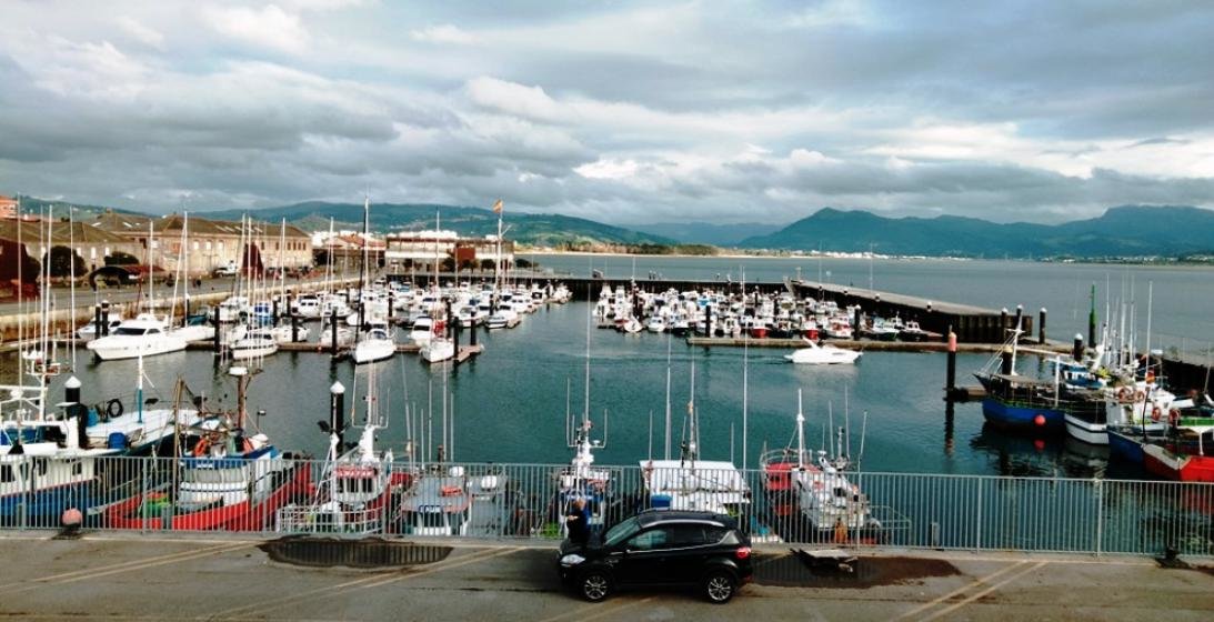 Puerto deportivo de Santoña. R.A.