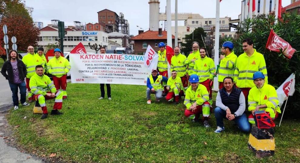 Paro del turno de mañana en Solvay.