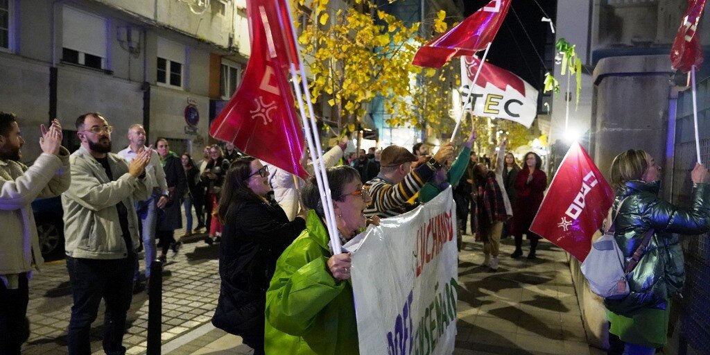 Protesta de los docentes hoy en Peña Herbosa.