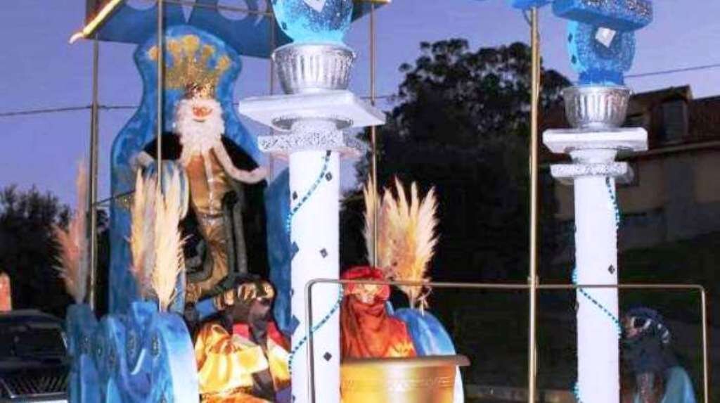 Carroza de la Cabalgata de los Reyes Magos en Argoños.