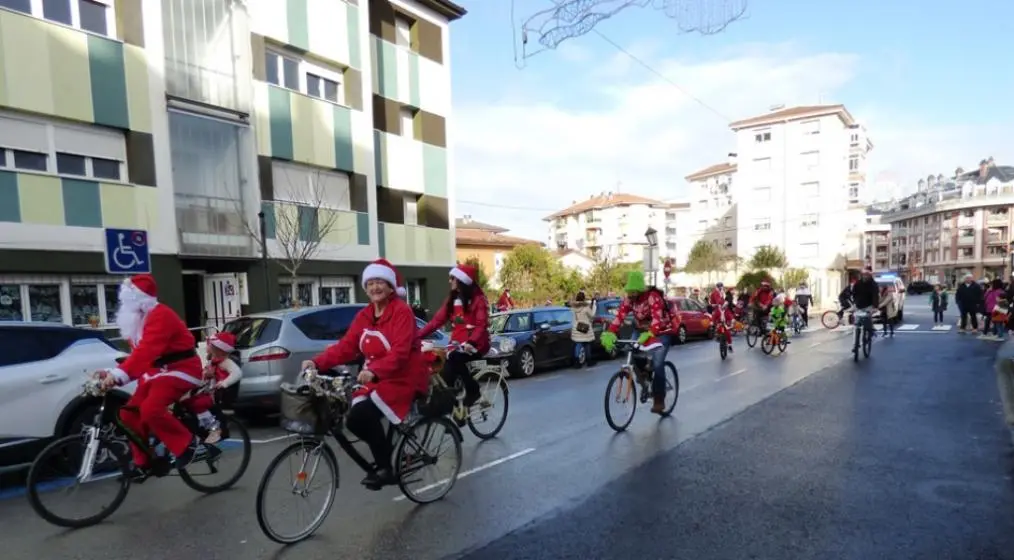 La Biciclaus en Colindres. R.A.