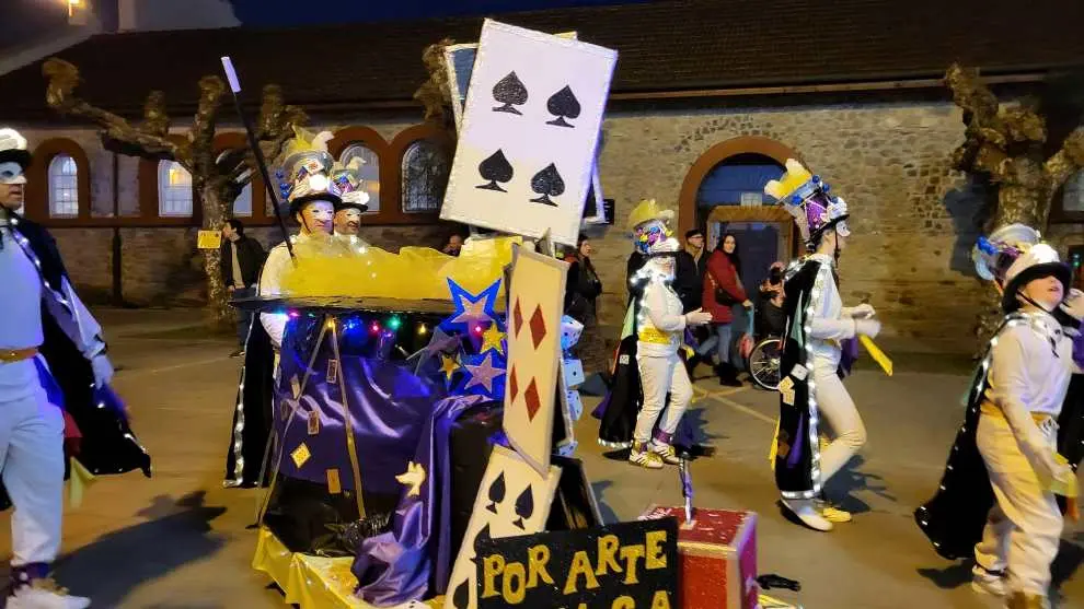 Los grupos disfrazados estarán presentes en el Carnaval. Facebook