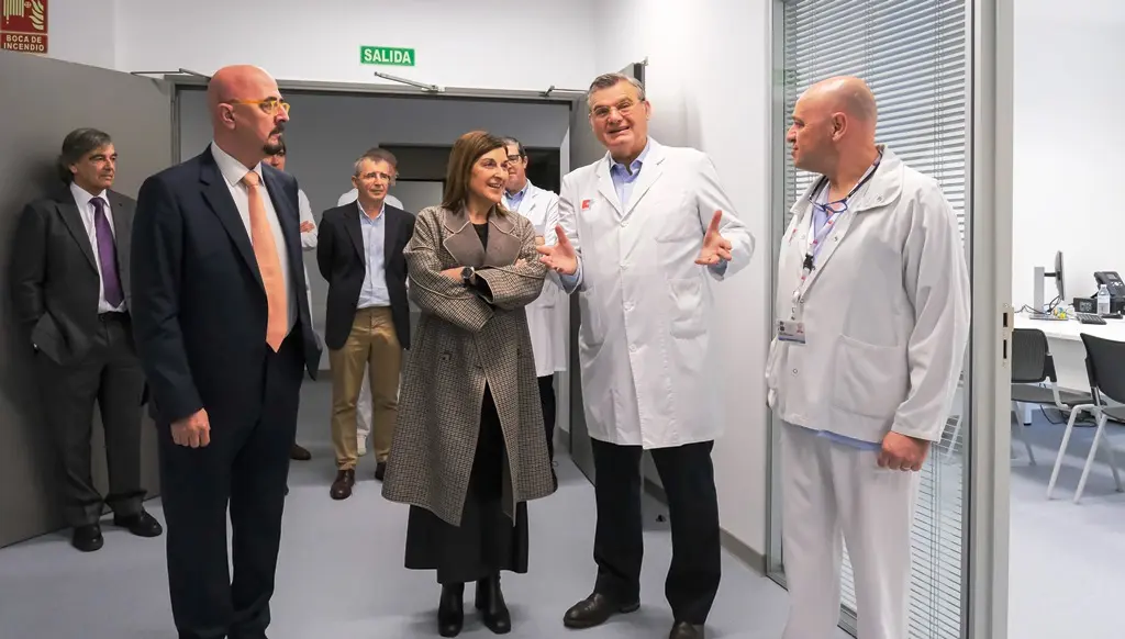 Inauguración del espacio en el Hospital de Valdecilla.