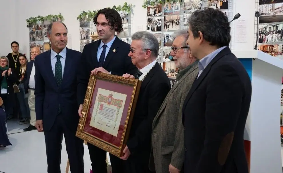 Homenaje a Fermín Molino en El Astillero.